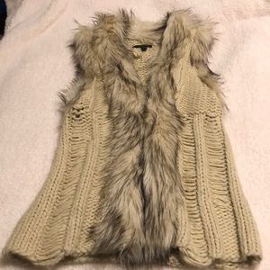 Jessica Simpson sweater vest with fur trim